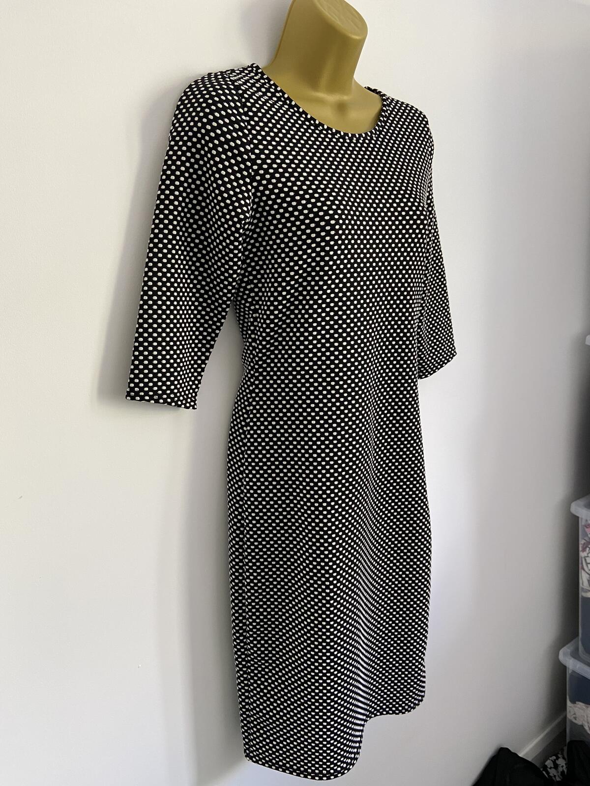 Peacocks Black and White Polka Dot Jersey Dress - Size 10