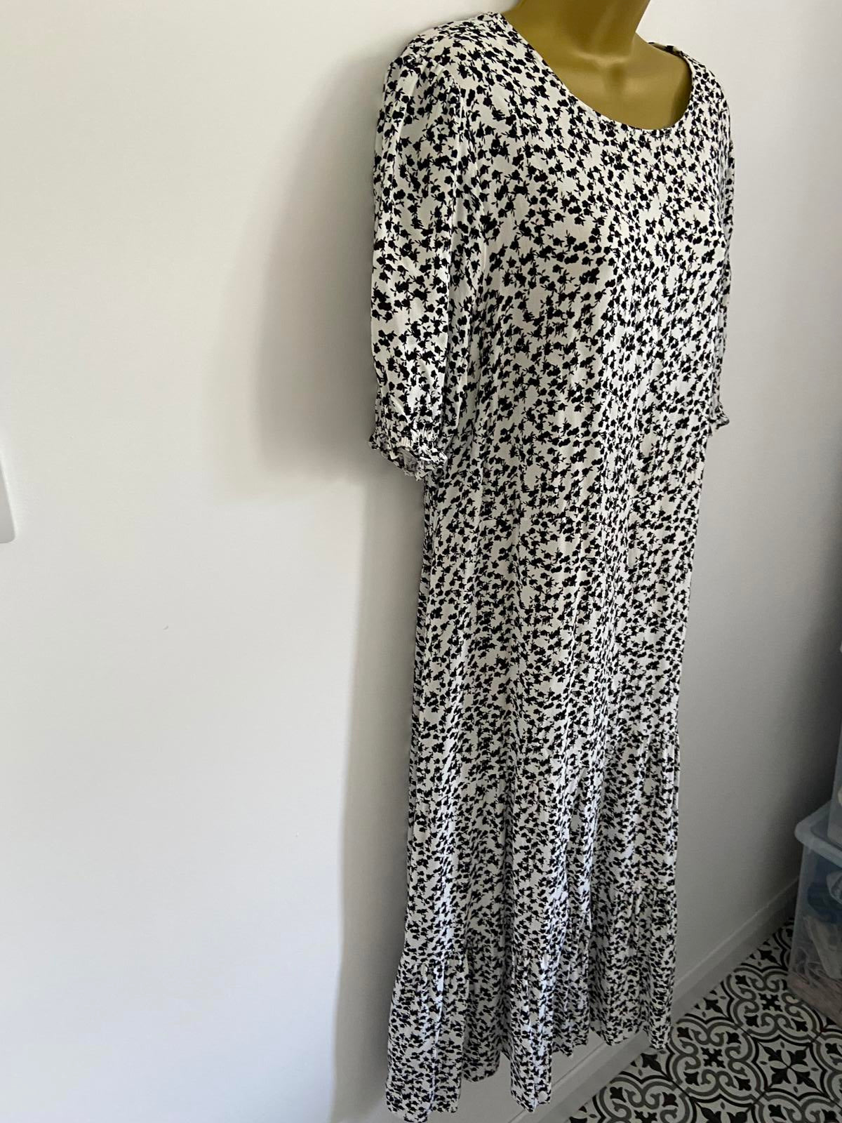 Matalan Size 18 Black & White Floral Midi Dress Short Sleeve Tie Waist