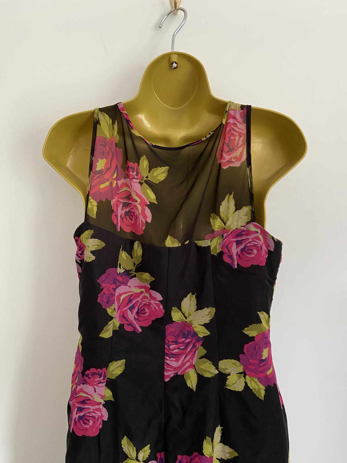 Star by Julien Macdonald Black Floral Ruched Dress - Size 12