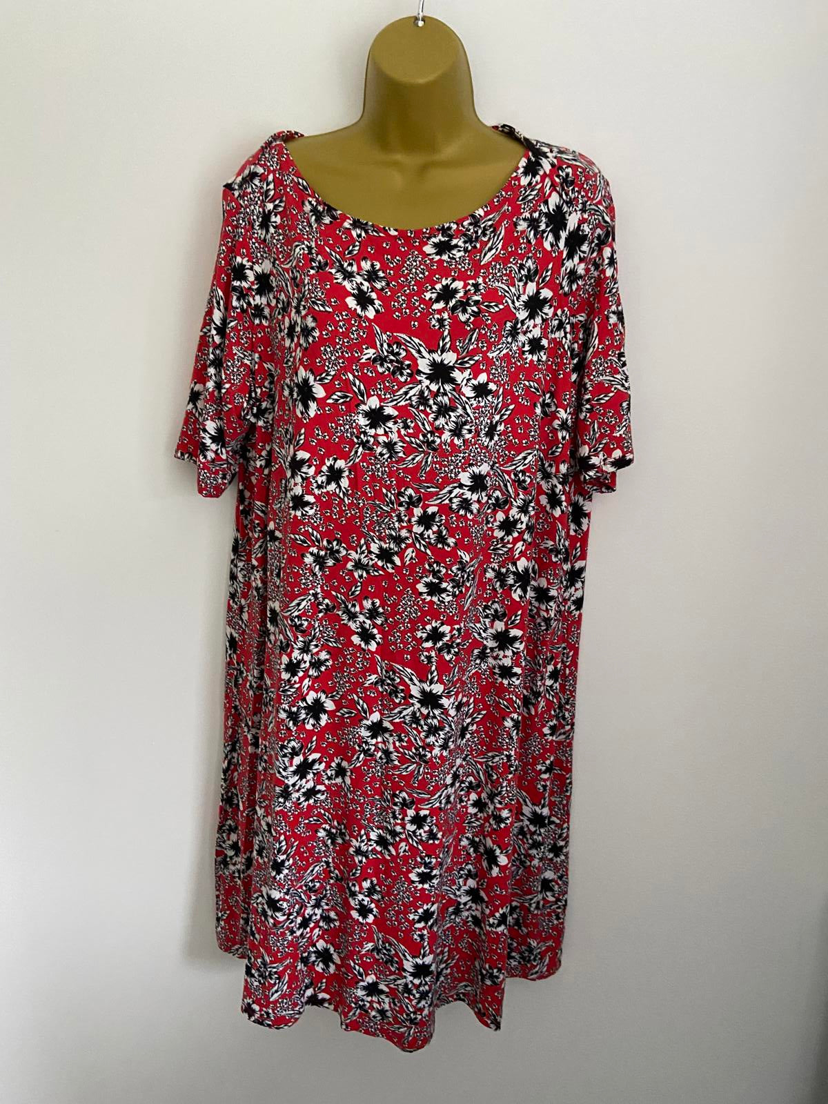 Red Floral T-Shirt Dress Short Sleeve Round Neck Summer Casual Mini Size 16
