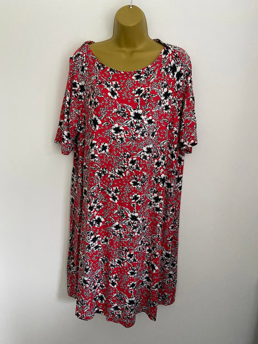 Red Floral T-Shirt Dress Short Sleeve Round Neck Summer Casual Mini Size 16