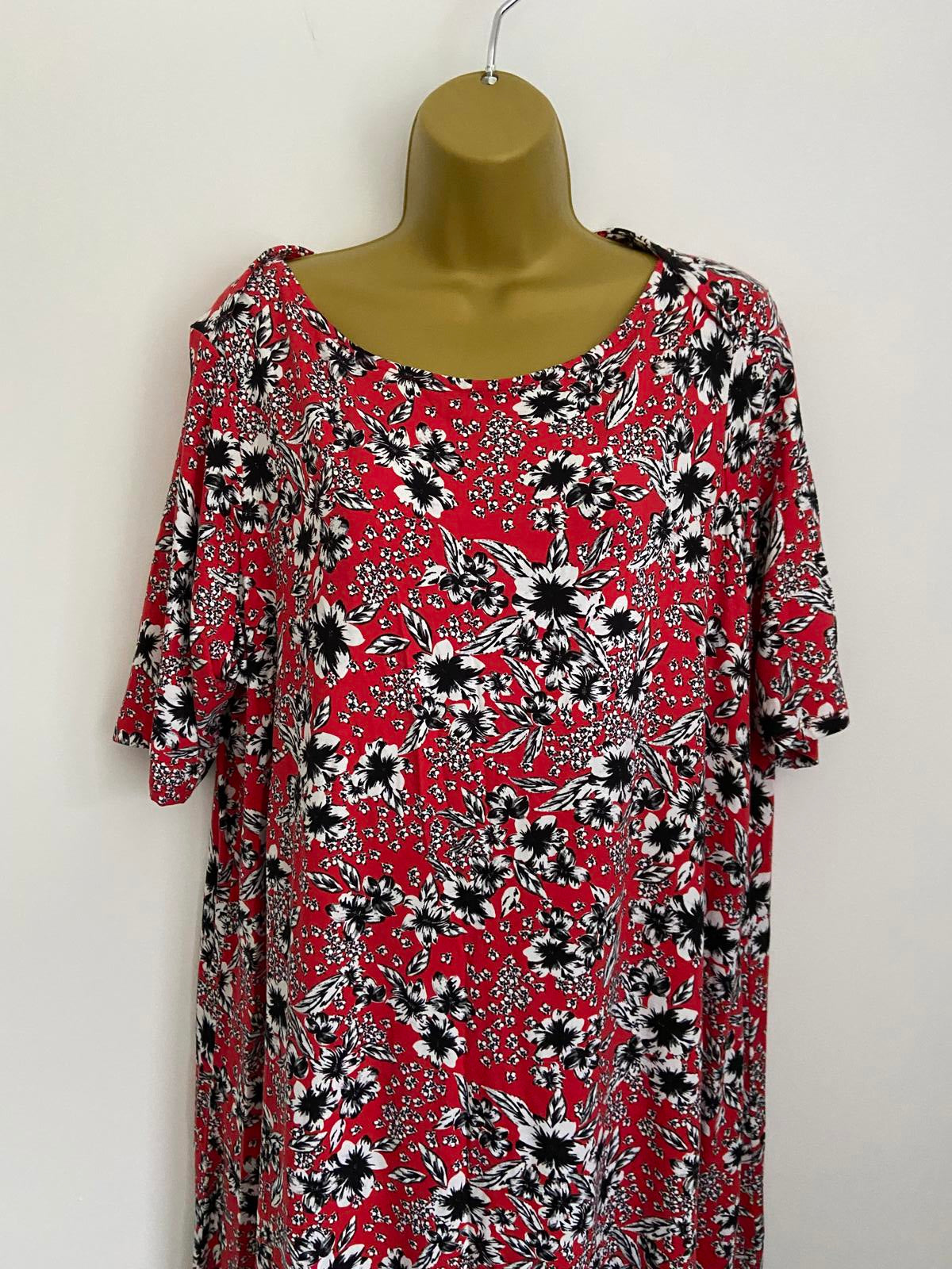 Red Floral T-Shirt Dress Short Sleeve Round Neck Summer Casual Mini Size 16