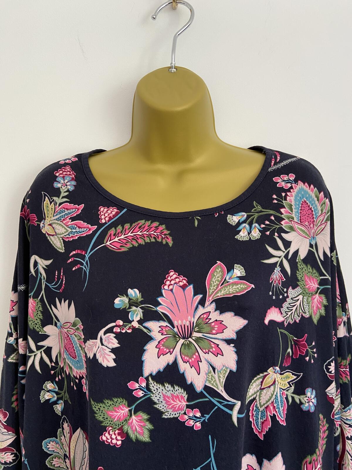 Primark Navy Floral Long Sleeve Top - Size 18/20