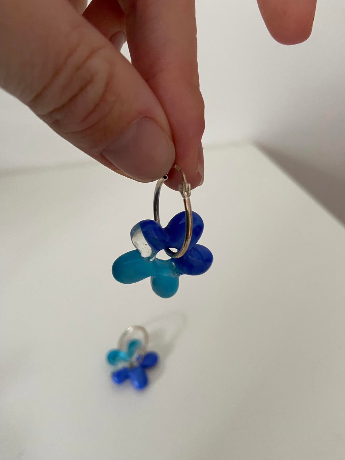 Pair of Dangling Flower Earrings - Blue, Clear & Turquoise Resin