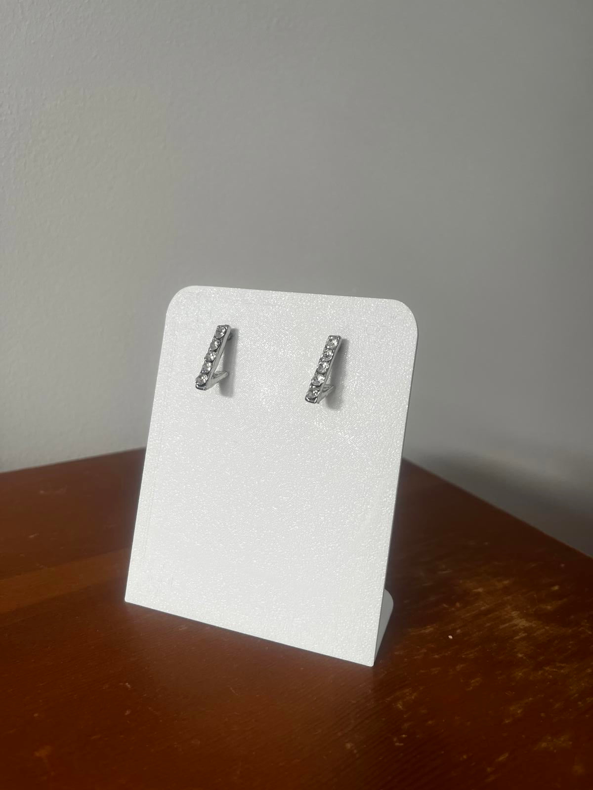 Bar-shaped Earrings with Stones