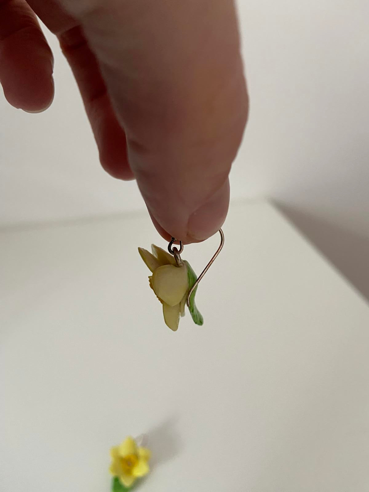 Pair of Dangling Daffodil Earrings - Yellow, Diamanté Centre, Green Leaf, 3cm