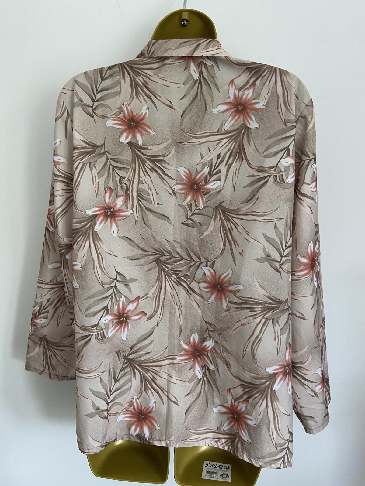 Daxon Gold Floral Long Sleeve Button-Down Shirt - Size 12