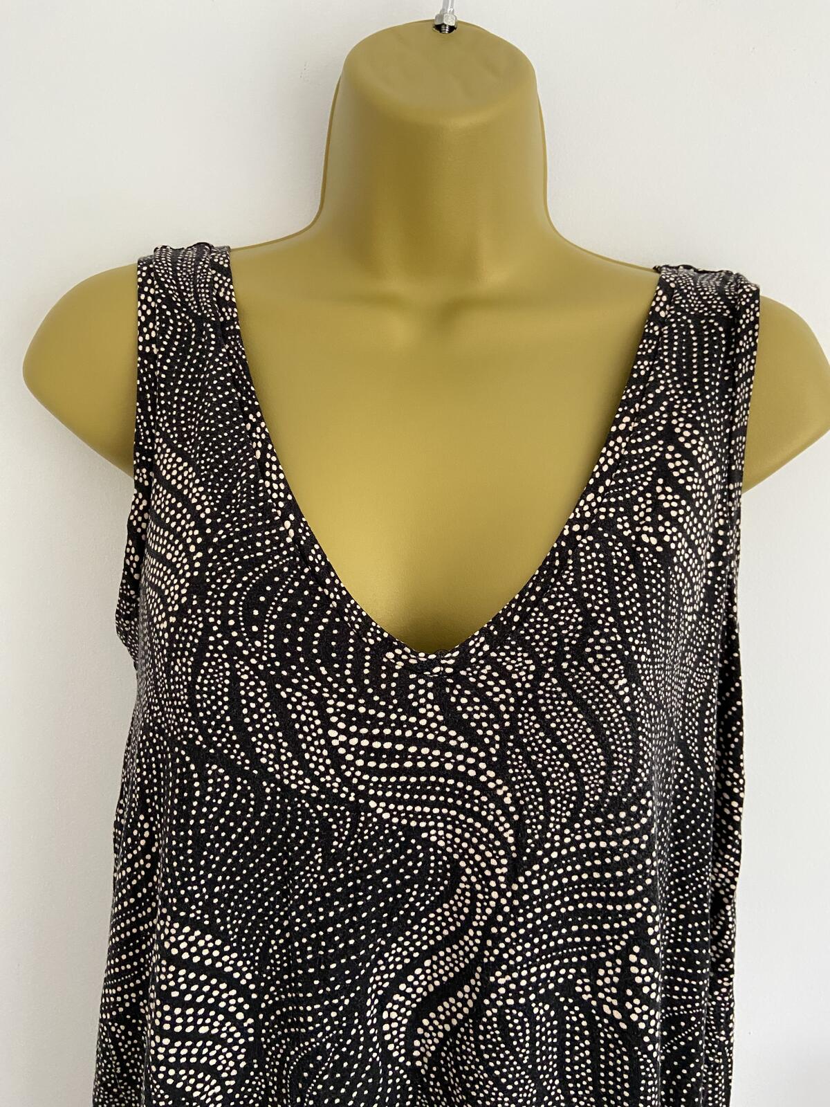 Matalan Black and Cream Spotted V-Neck Vest Top - Size 12