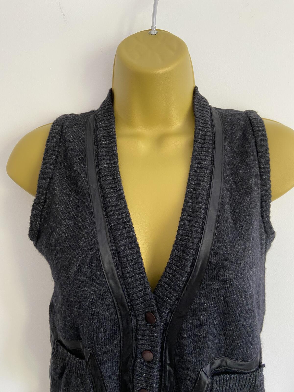 H&M Grey Lambswool Blend Ribbon Trimmed Knit Waistcoat - Size 6