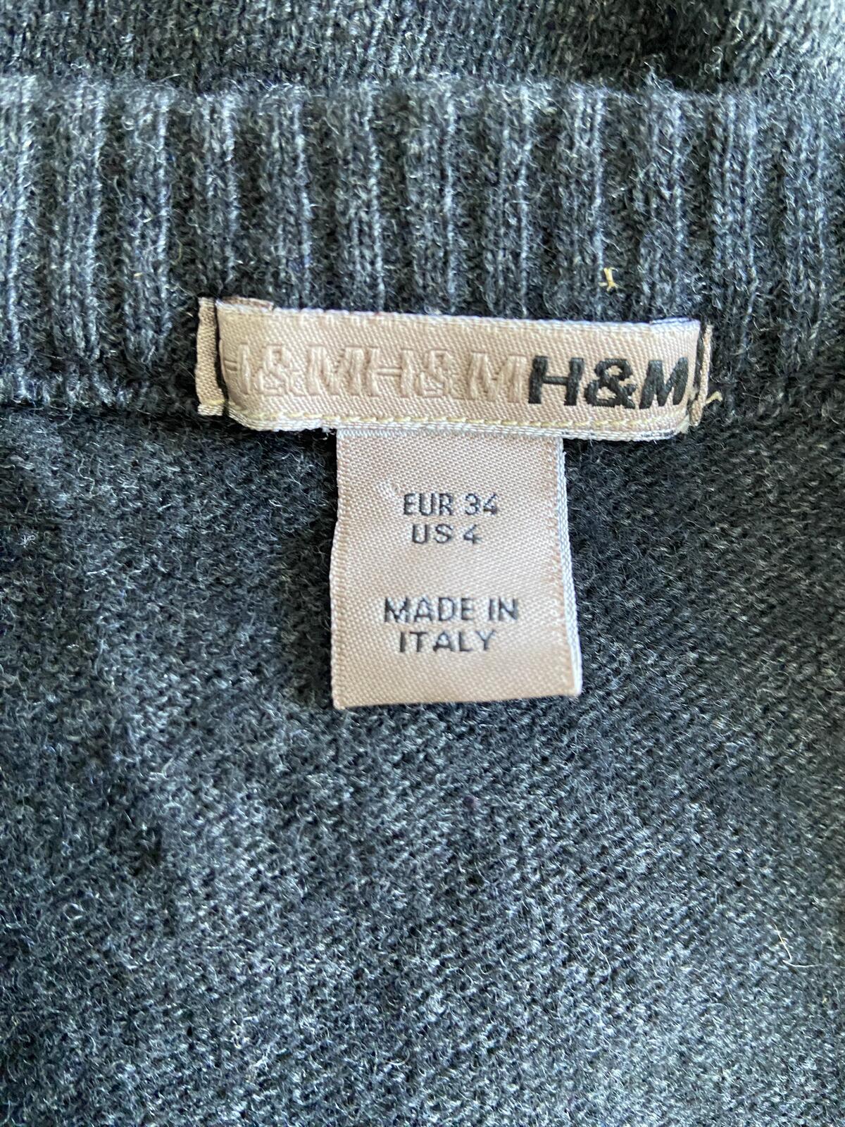 H&M Grey Lambswool Blend Ribbon Trimmed Knit Waistcoat - Size 6