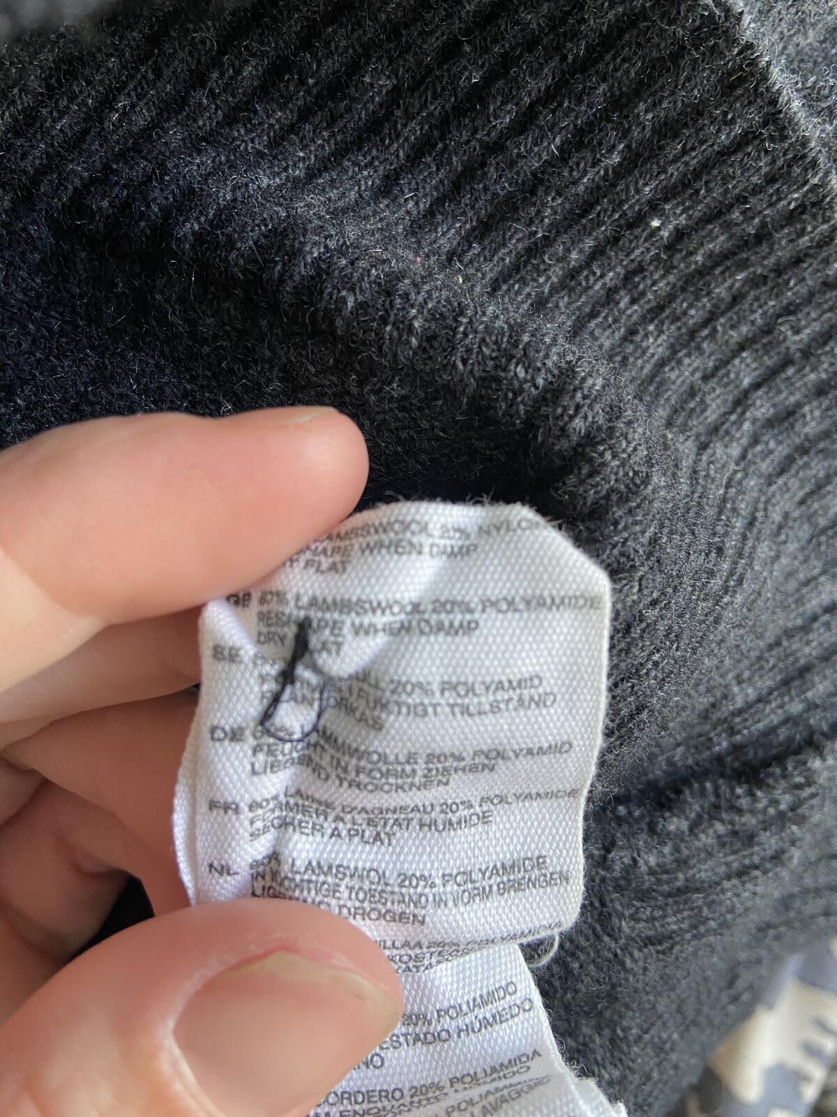 H&M Grey Lambswool Blend Ribbon Trimmed Knit Waistcoat - Size 6