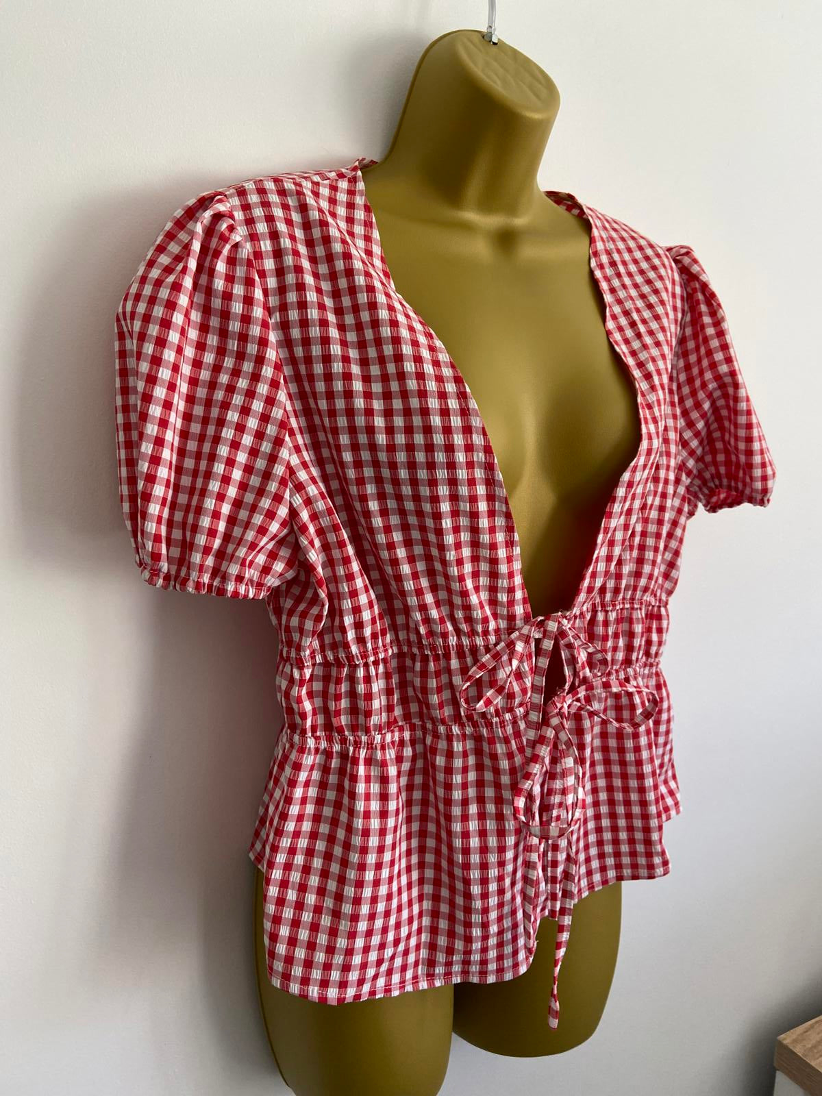 SHEIN Red & White Gingham Tie-Front Blouse, Puff Sleeve, Size Large (L)