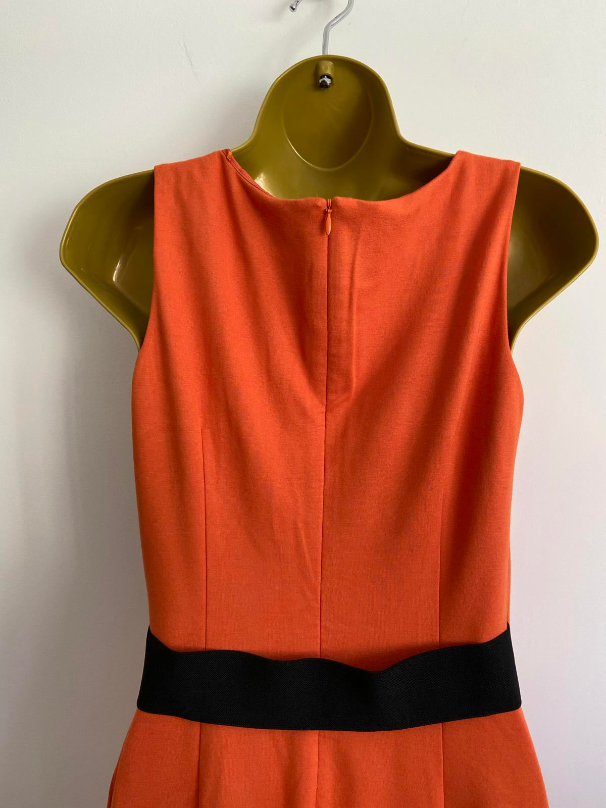 E-Spirit Orange Sleeveless Sheath Dress - Black Waist Detail, Size 10