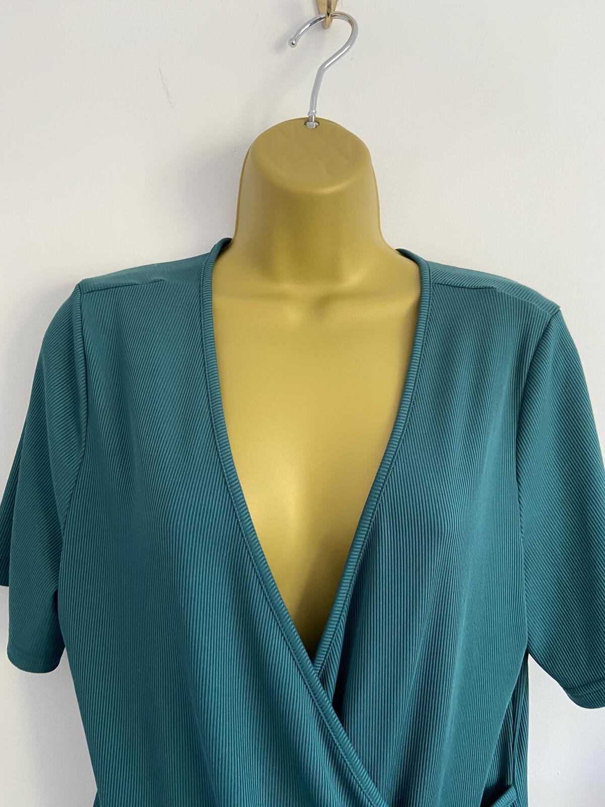 Shein Curve Green Ribbed Wrap V-Neck Button Top - Size 1XL