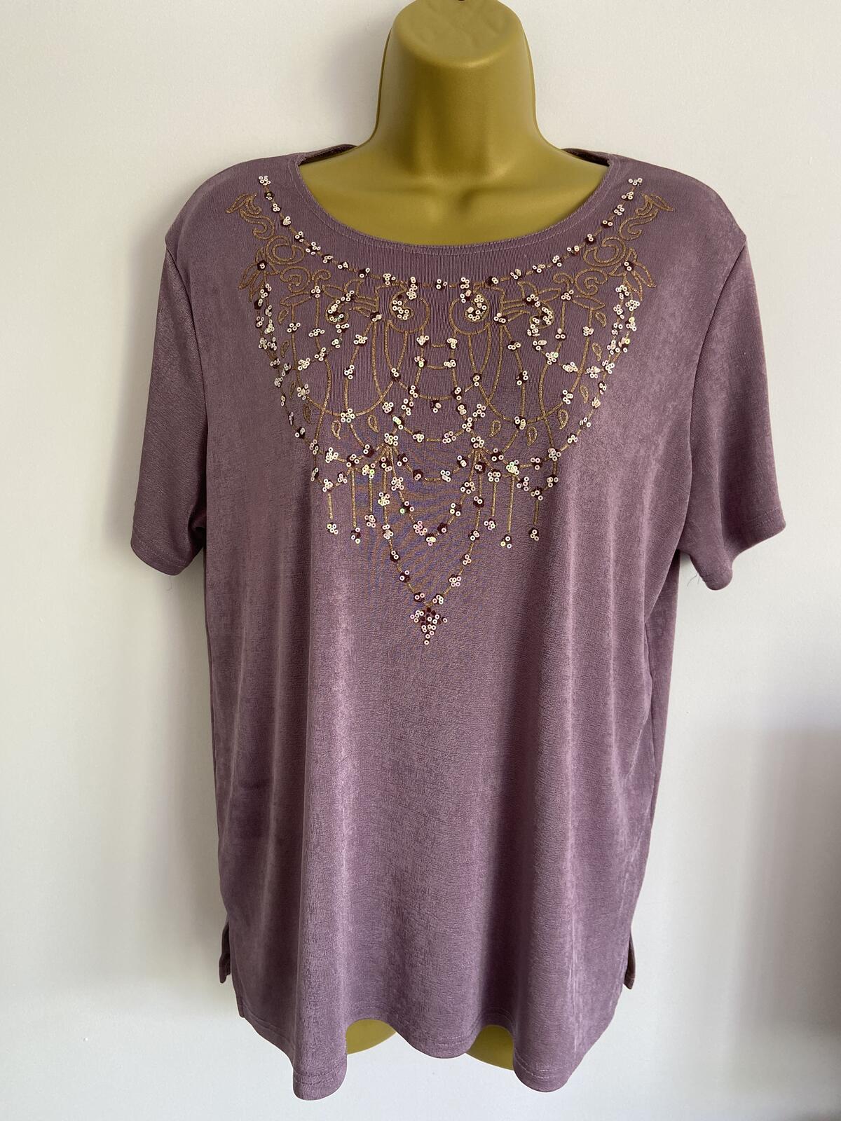 Lilac Purple Embroidered Sequin Neckline Short Sleeve Top - Size 20