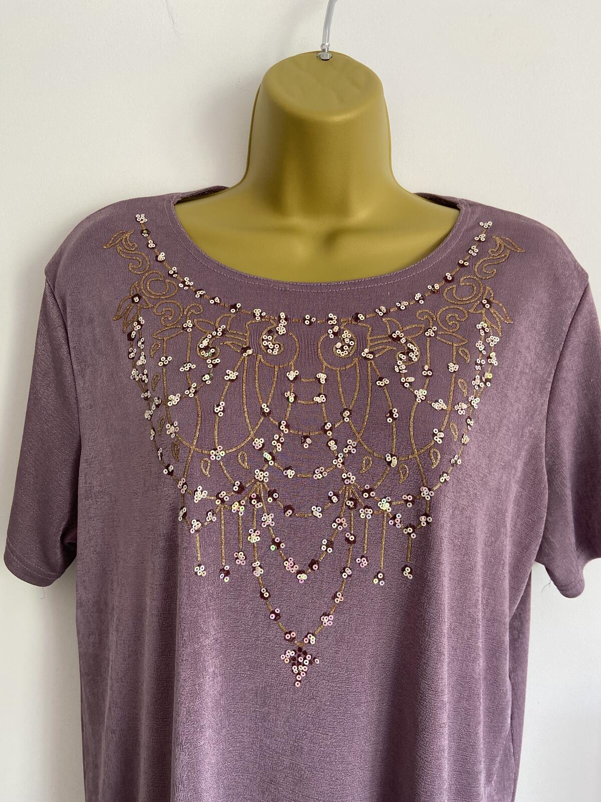 Lilac Purple Embroidered Sequin Neckline Short Sleeve Top - Size 20