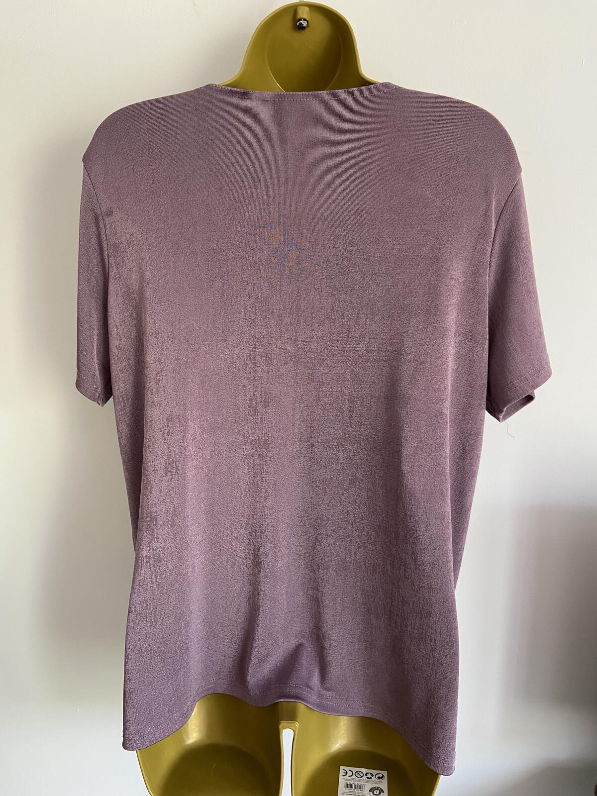 Lilac Purple Embroidered Sequin Neckline Short Sleeve Top - Size 20