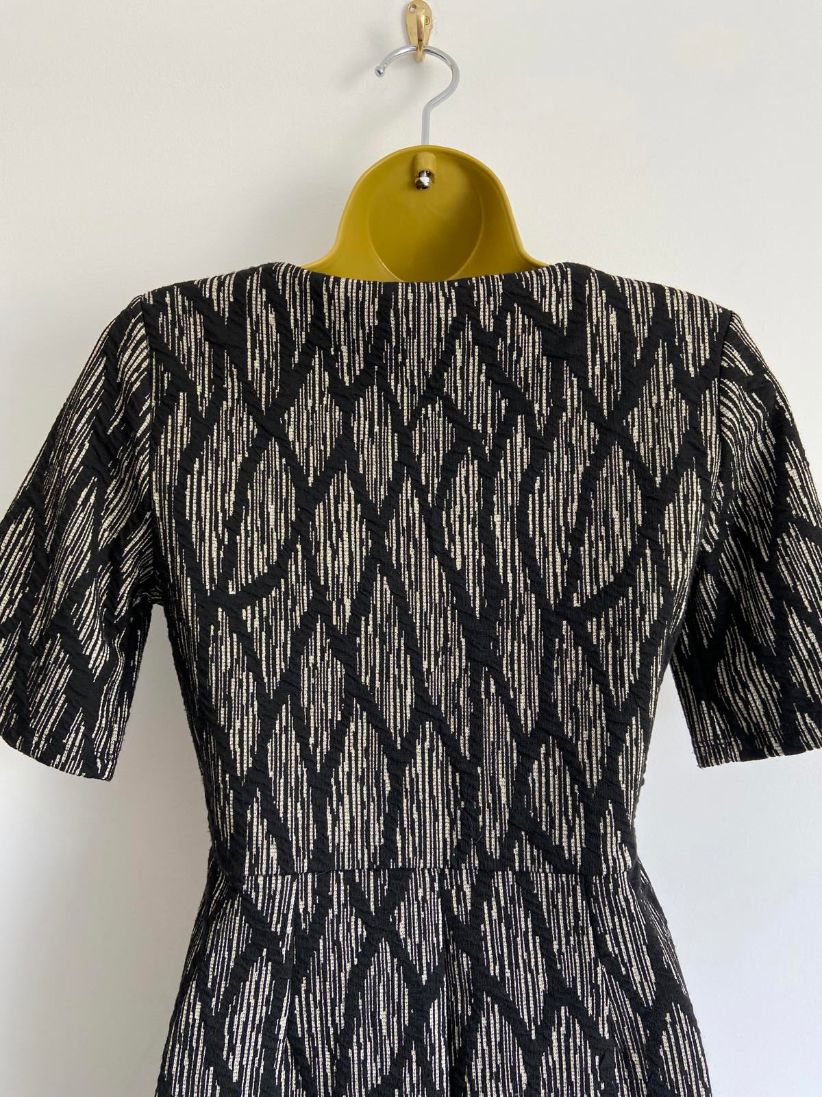 Florence & Fred (F&F) Size 6 Black & Gold Dress