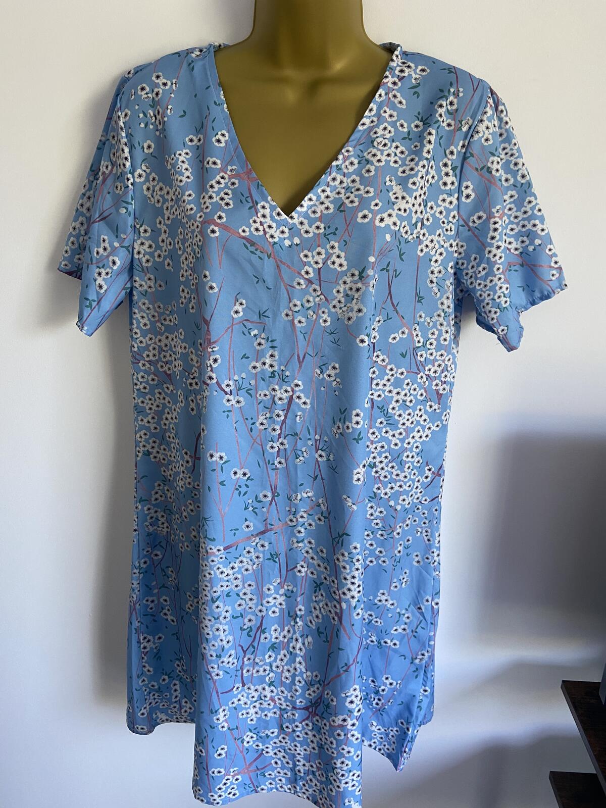 XL Blue Cherry Blossom Floral Dress Casual V-Neck Short Sleeve Lightweight