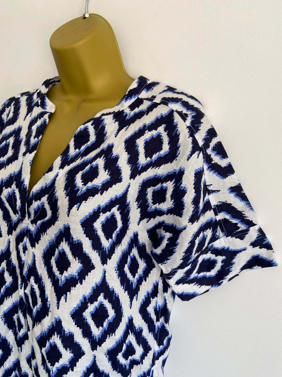 M&S Size 6 Pure Linen Blouse White Navy Blue Diamond Pattern Short Sleeve