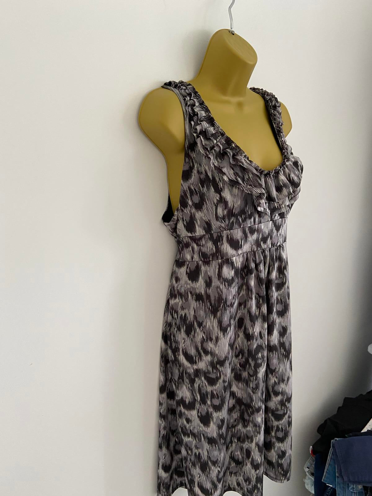 Dorothy Perkins Size 18 Grey Leopard Print Ruffle Neck Sleeveless Tea Dress