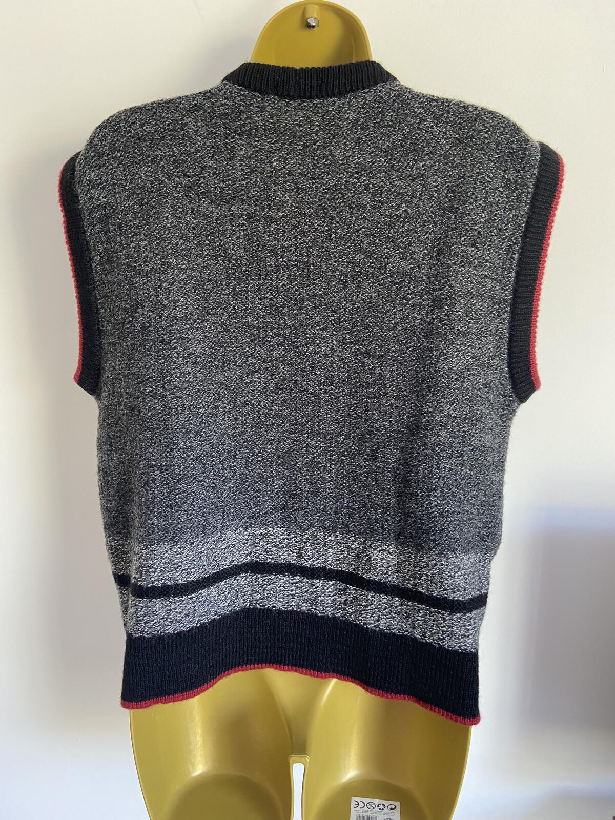 Dereta Grey, Black & Red Knitted Sleeveless Cardigan Vest - Size Large