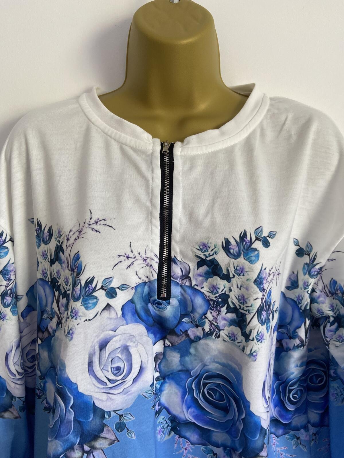 Shall We Blue & White Ombre Floral Rose 1/4 Zip Lightweight Sweater - Size Large