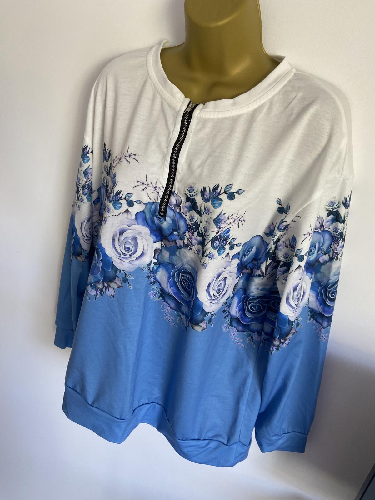Shall We Blue & White Ombre Floral Rose 1/4 Zip Lightweight Sweater - Size Large