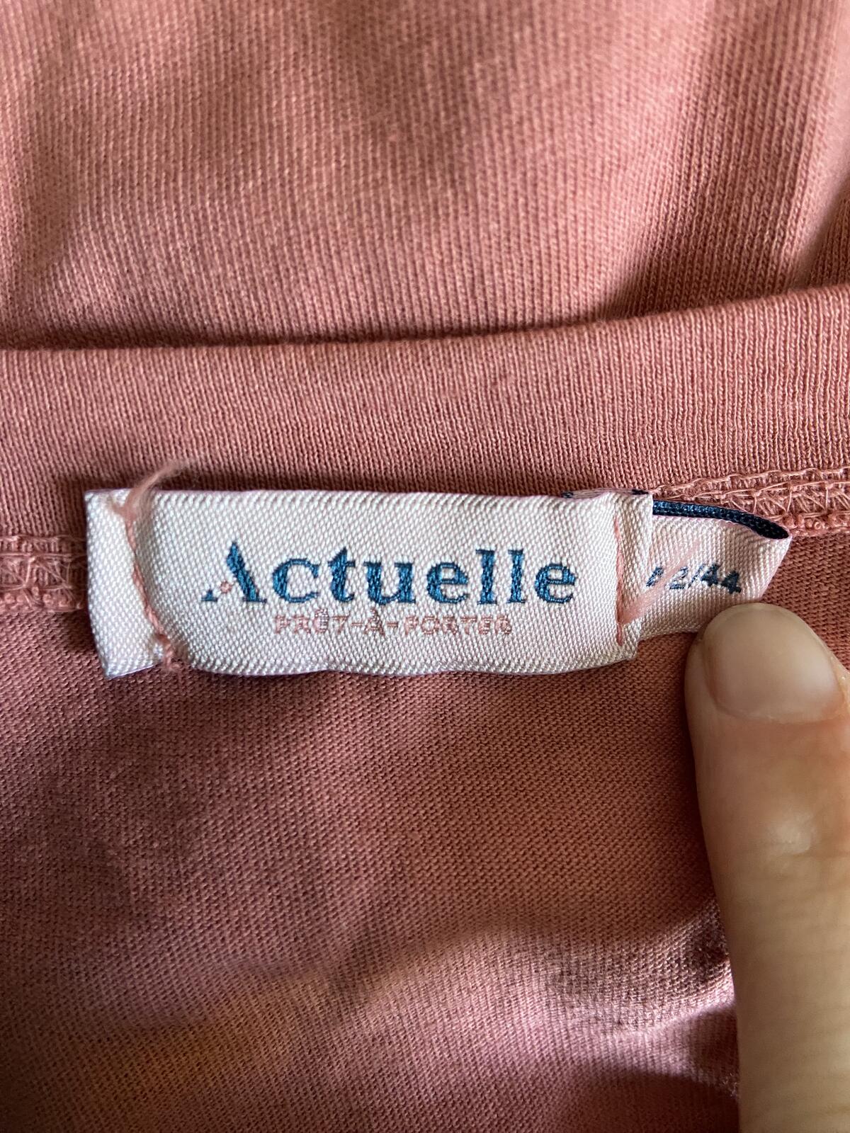 Actuelle White Cotton T-Shirt with Embroidered Mesh Sleeves - Size 14/16
