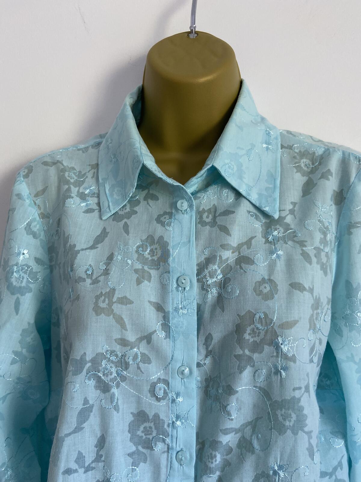 Papaya Turquoise Floral Embroidered 3/4 Sleeve Blouse - Size 14