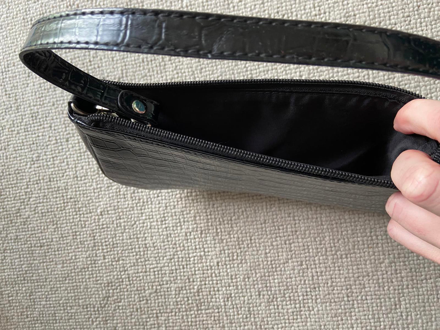 Black Patent Crocodile Print Shoulder Bag Shein - Zip Closure, Shiny Finish