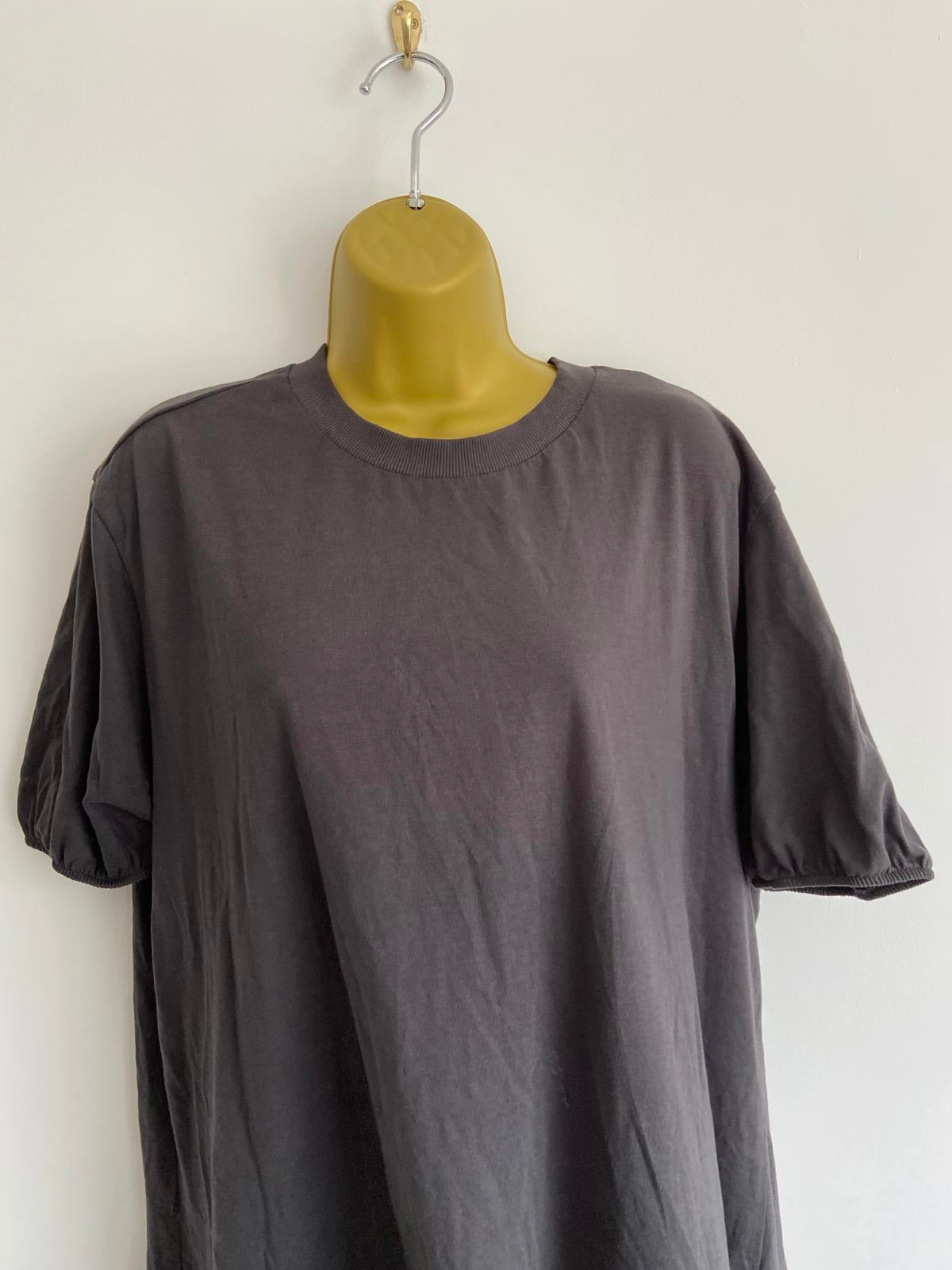 H&M Size Medium Black Dress Short Sleeve withElastic Neck