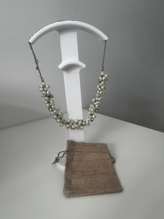 Elegant Cluster Pearl and Crystal Necklace