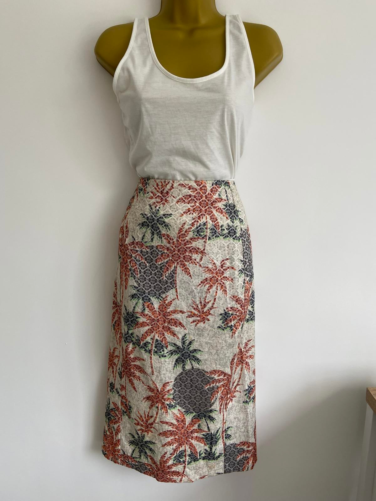 Topshop Size 8 Beige Gold Pencil Skirt with Palm Tree Print Back Split