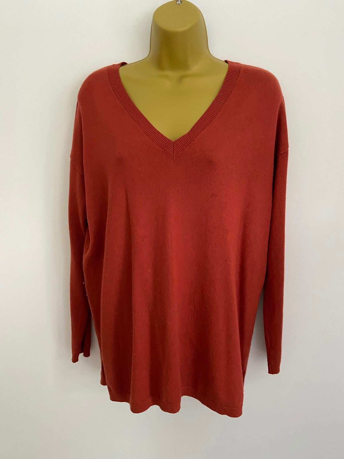 Peacocks Size 8 Burnt Orange V-Neck Jumper Soft Knit Lightweight Pullover