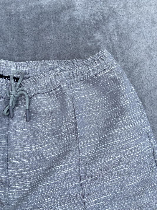 BoohooMAN Men's Grey Silver Textured Shorts - Size 2XL