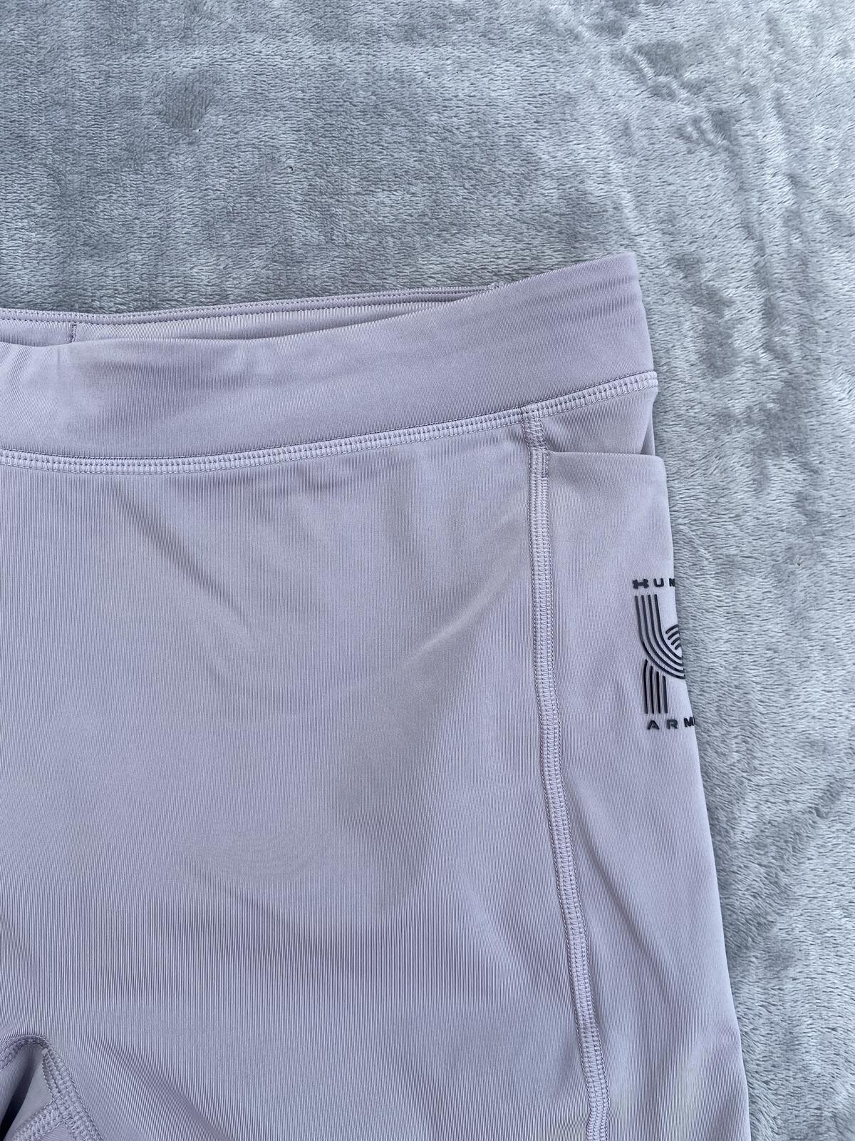 Under Armour Ladies Grey Run Your Mind On Track Biker Shorts Size Large