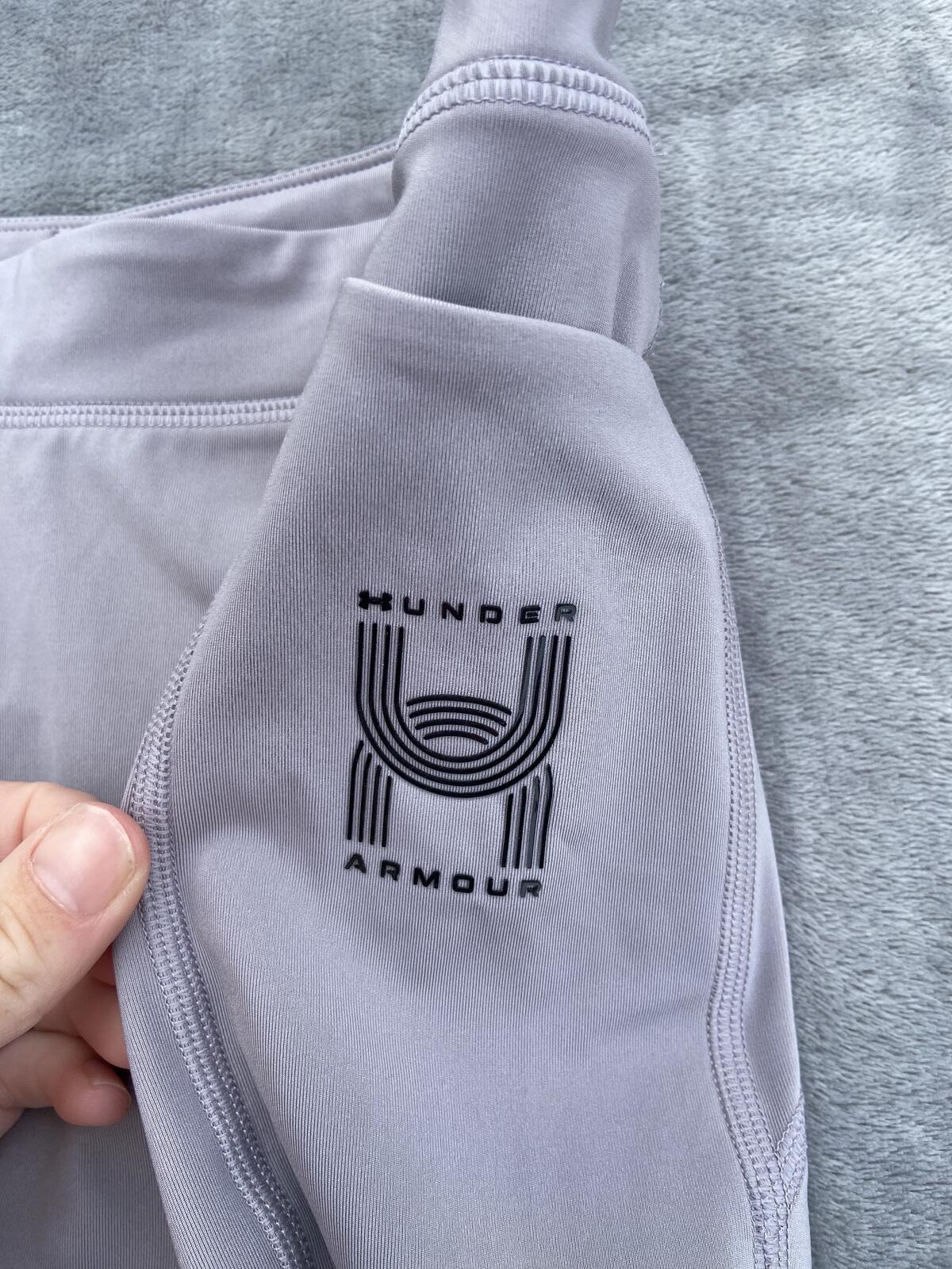 Under Armour Ladies Grey Run Your Mind On Track Biker Shorts Size Large
