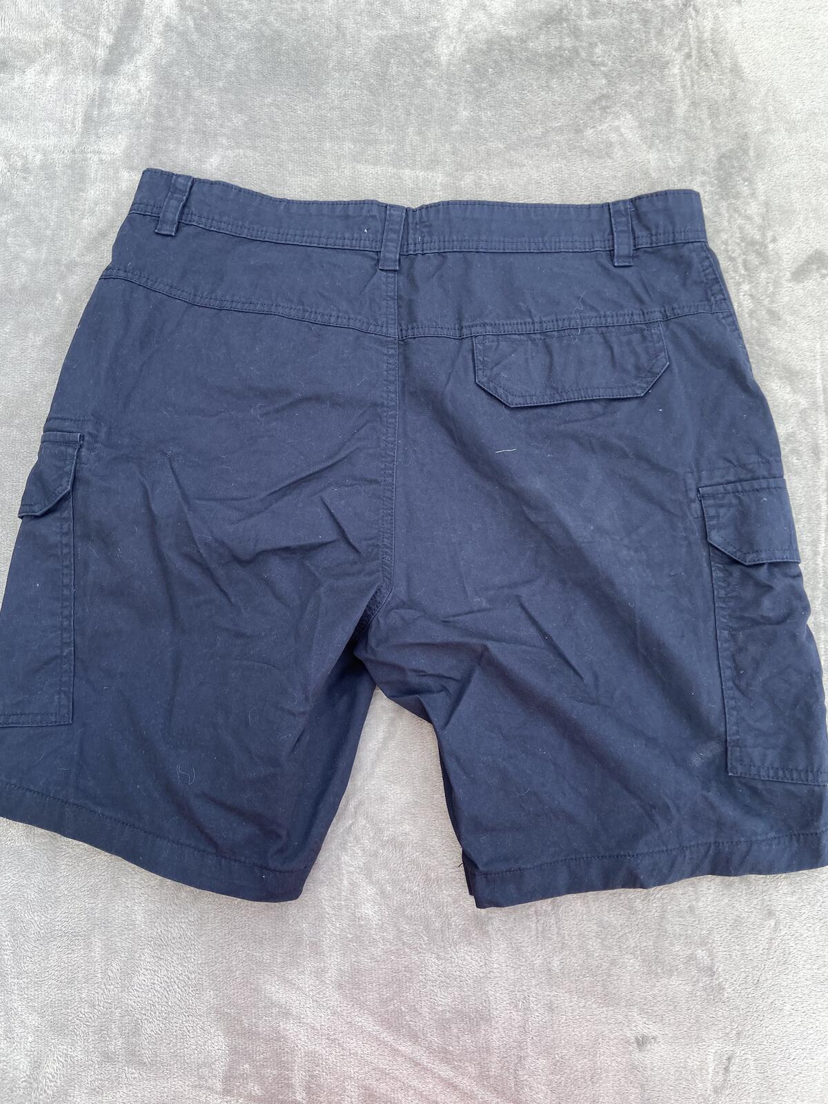 Matalan Easy Men's Navy Blue Cotton Multi-Pocket Cargo Shorts - Size 38"