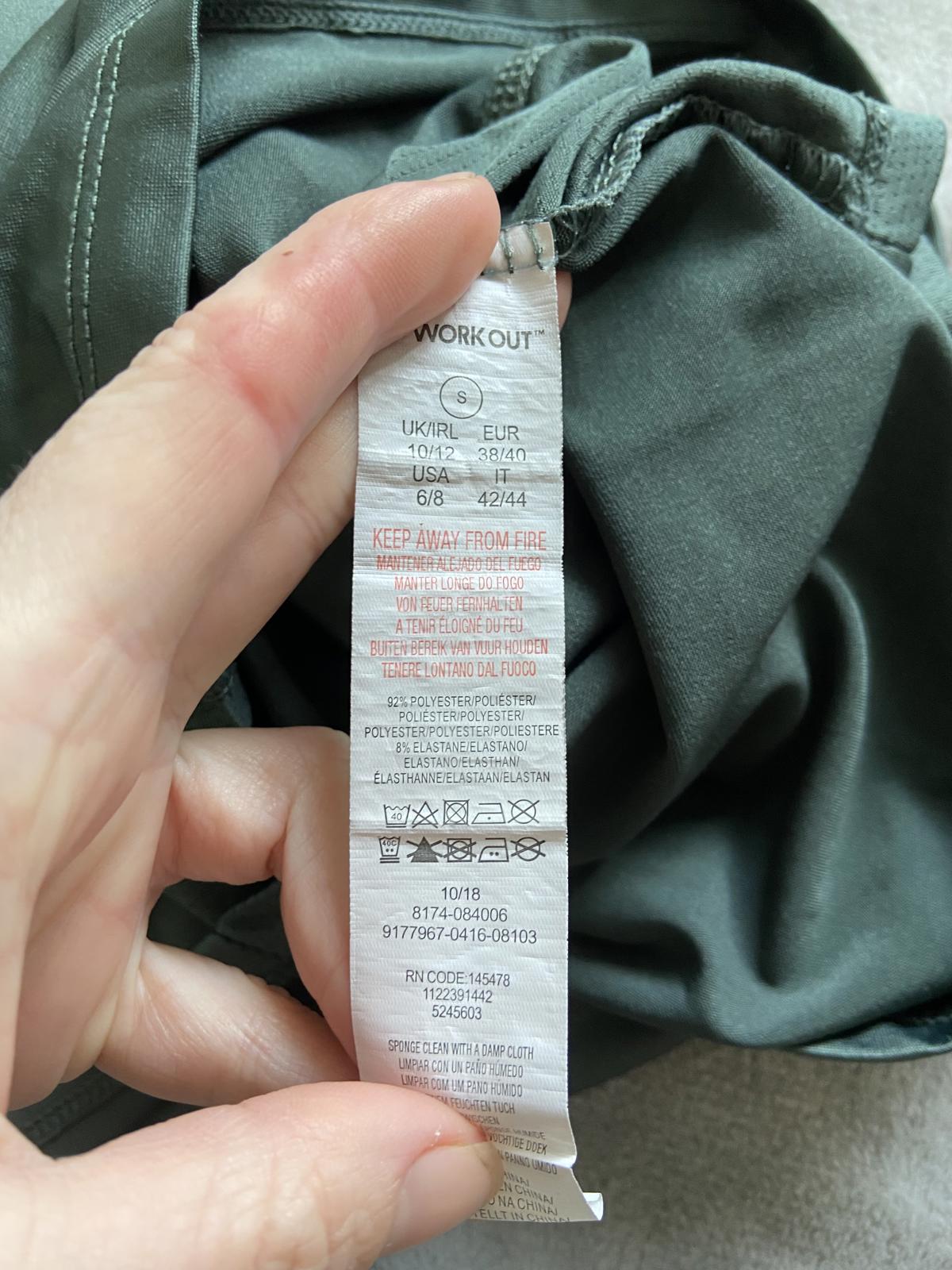 Workout Brand Size S 10-12 Green Quarter Zip Long Sleeve Activewear Top