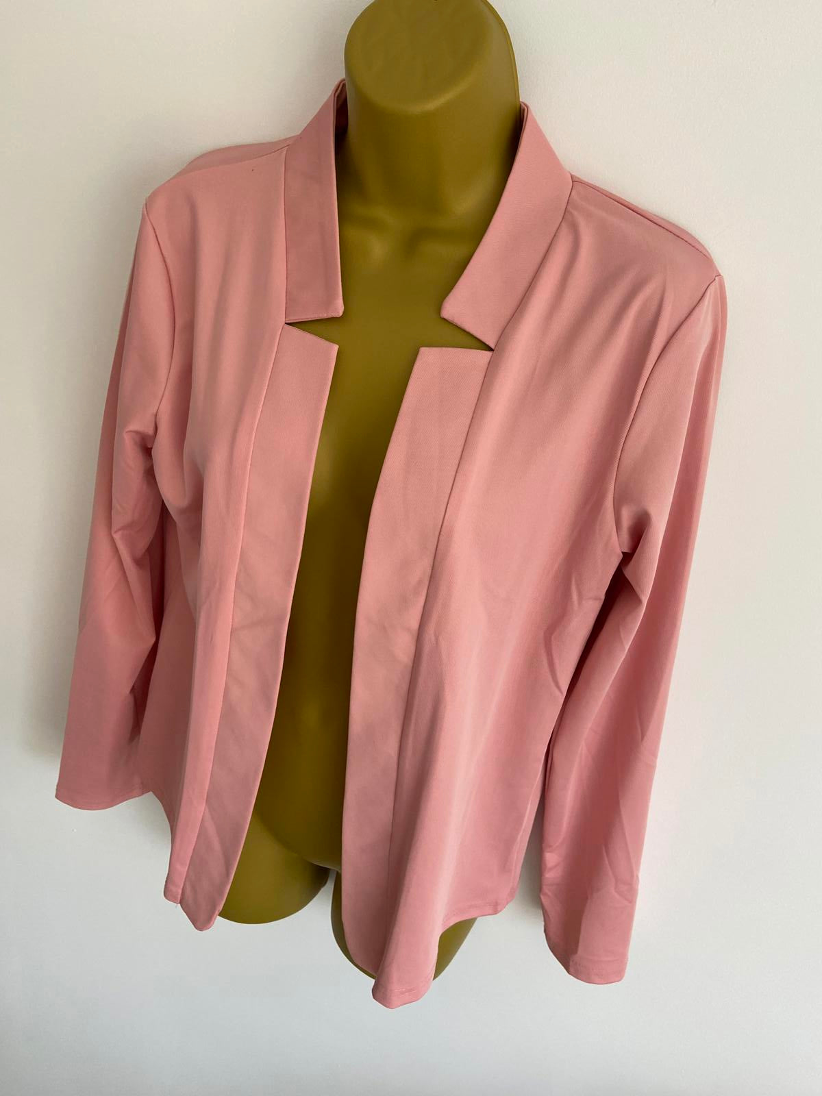Size Medium Pink Lightweight Blazer Jacket with a Collar