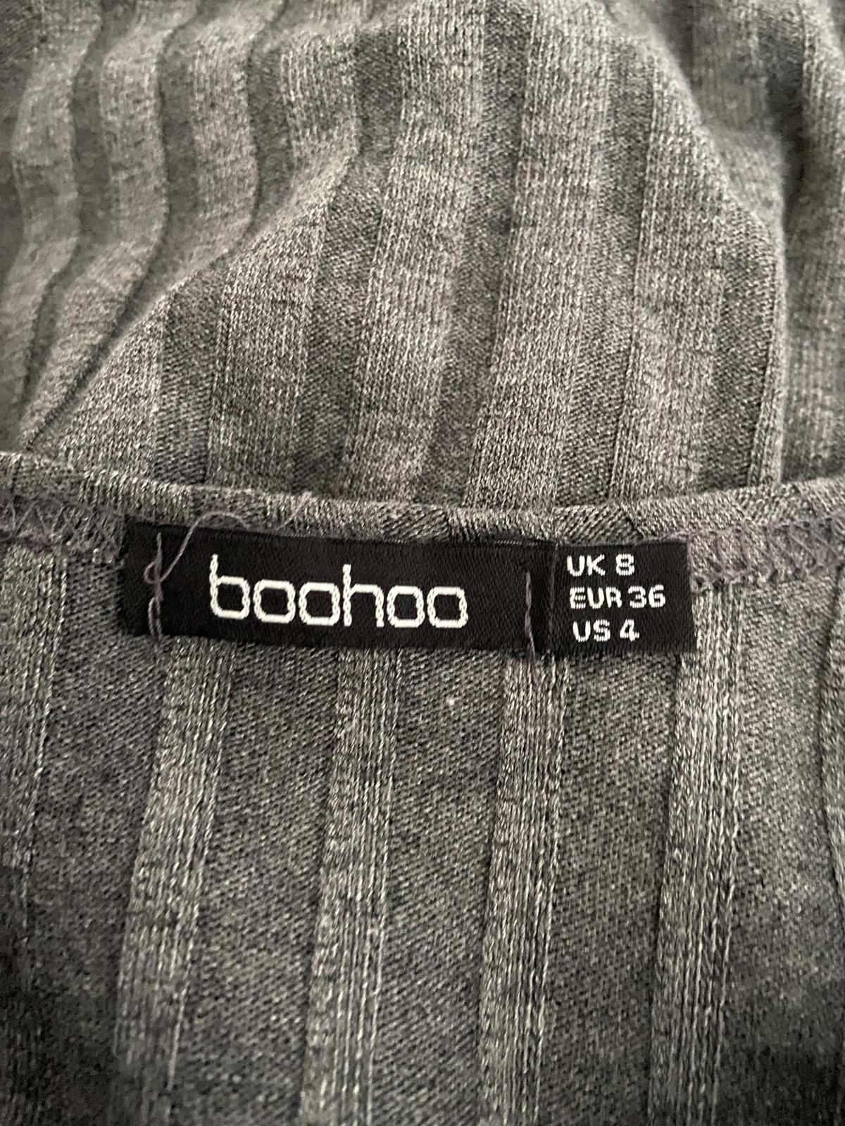 Boohoo Size 8 Grey Lace Up Front Bodysuit Long Sleeve Stretchy Jersey Top