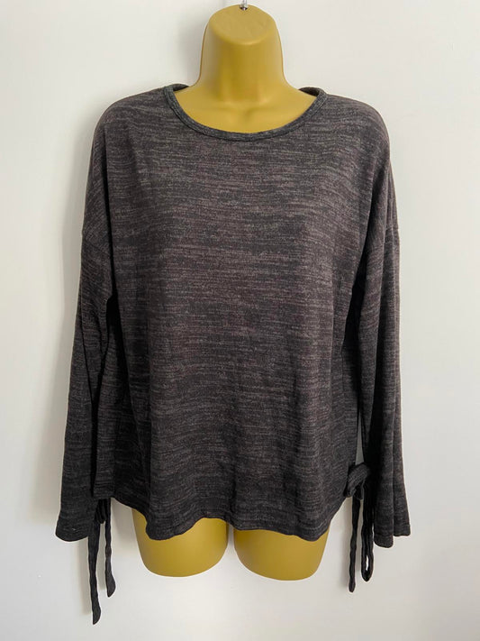 Boohoo Black Tie-Cuff Lightweight Sweater - Size M/L