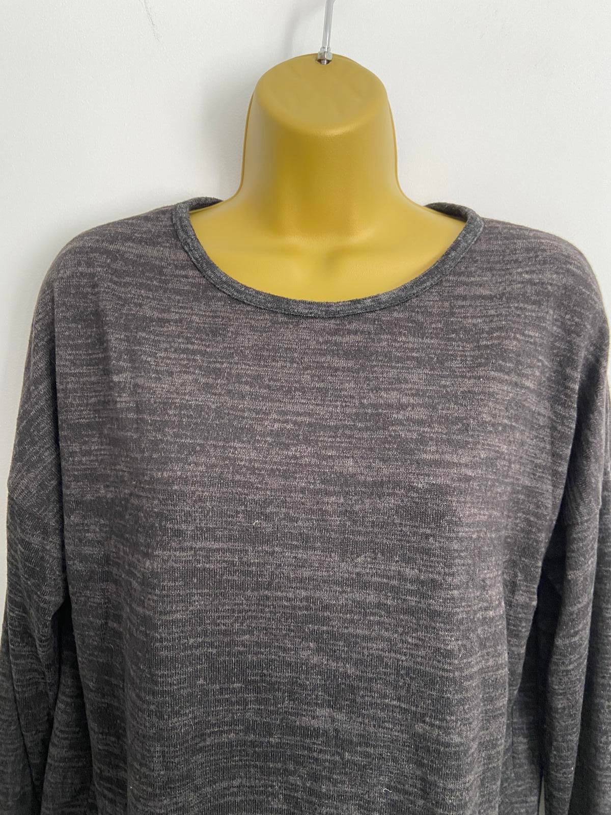 Boohoo Black Tie-Cuff Lightweight Sweater - Size M/L