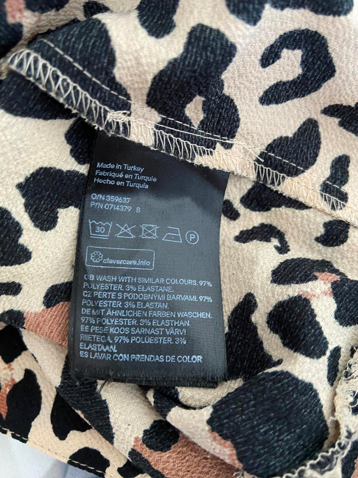 H&M Size 6 Leopard Print Wrap Front Tea Dress Ruffle Hem Ribbon Tie Sleeve