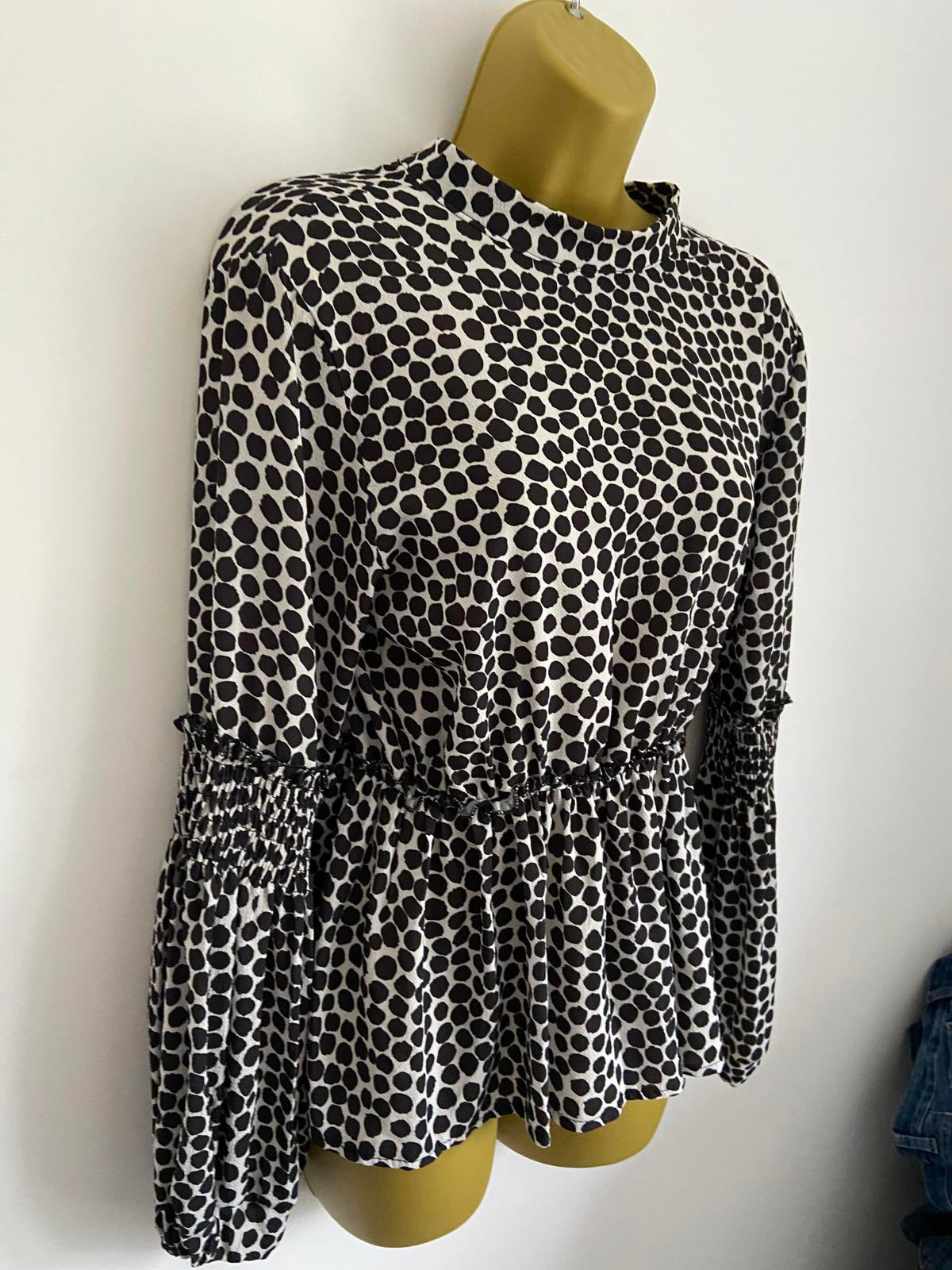 Boohoo Size 12 Black & White Polka Dot High Neck Blouse Long Puff Sleeve Top