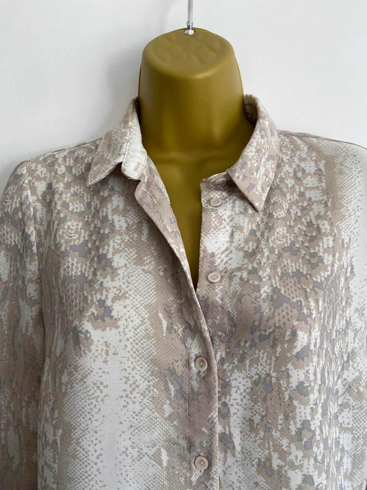 New Look Size 8 Snakeskin Print Shirt