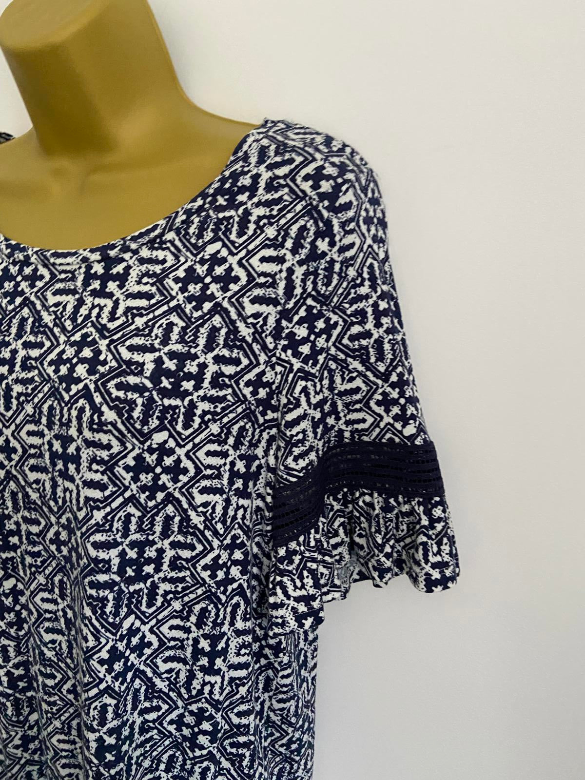 F&F Size 12 Blue & White Moroccan Print Blouse Lace Ruffle Short Sleeve Top