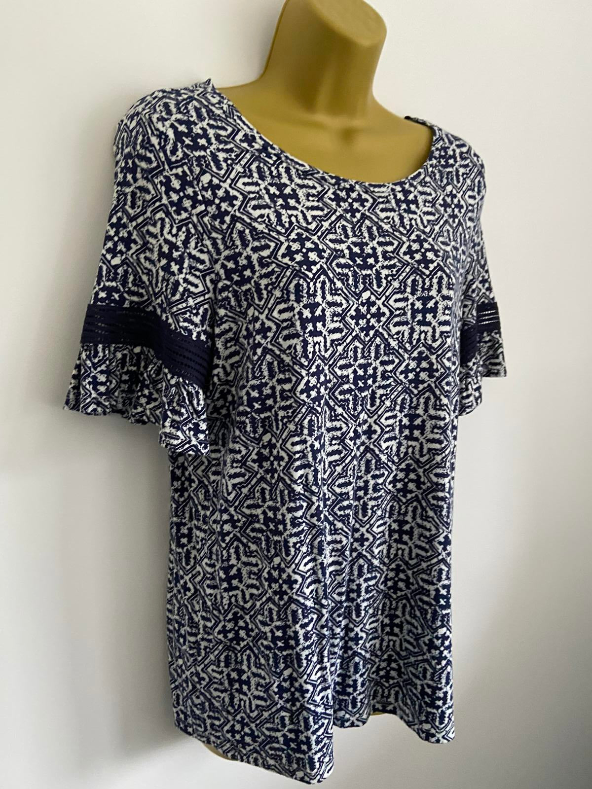 F&F Size 12 Blue & White Moroccan Print Blouse Lace Ruffle Short Sleeve Top