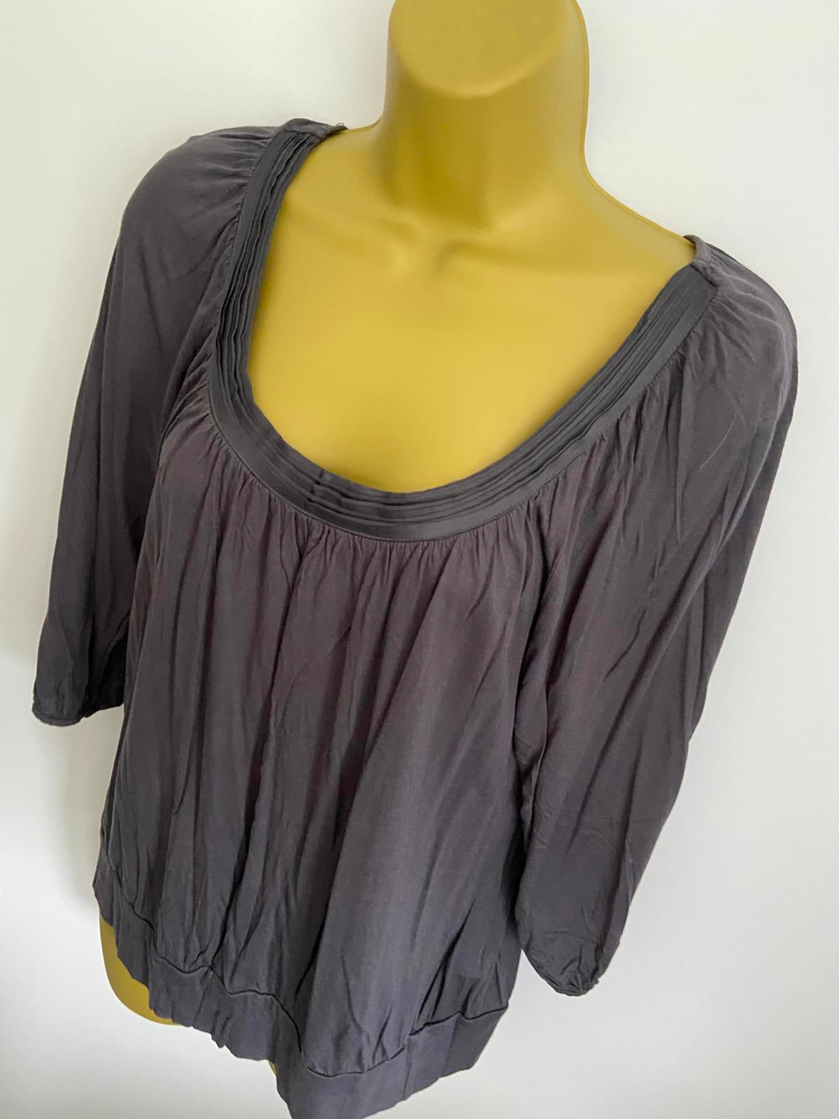 H&M Size Medium Dark Grey Pleated Scoop Neck Blouse 3/4 Sleeve Summer Top